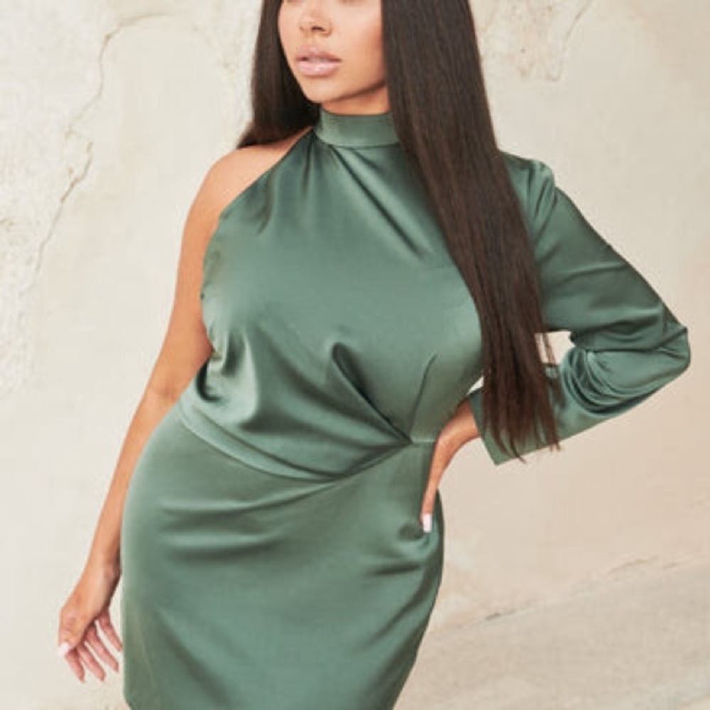 Emerald Green Satin One-Shoulder Dress